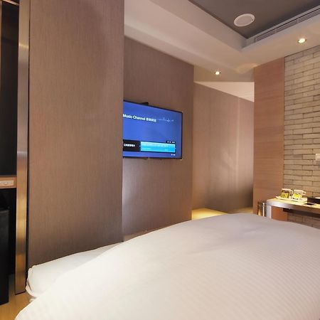 Guest Hotel Тайбэй Экстерьер фото